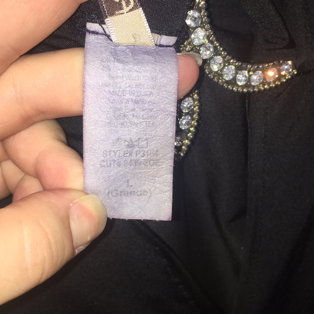 🚫DONATED🚫 - Picture 5 of 6